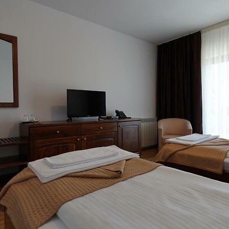 Conacul Lacurilor Hotel Băile Herculane Esterno foto