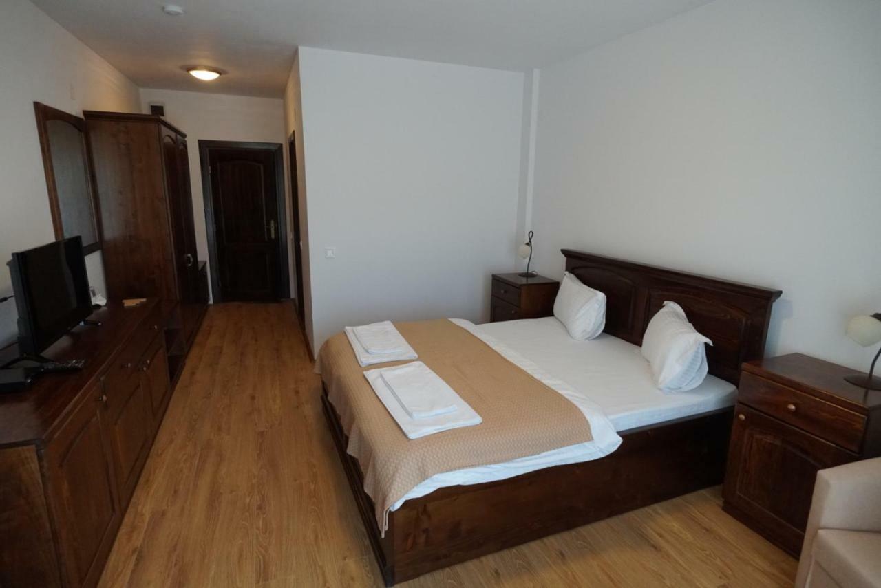 Conacul Lacurilor Hotel Băile Herculane Esterno foto